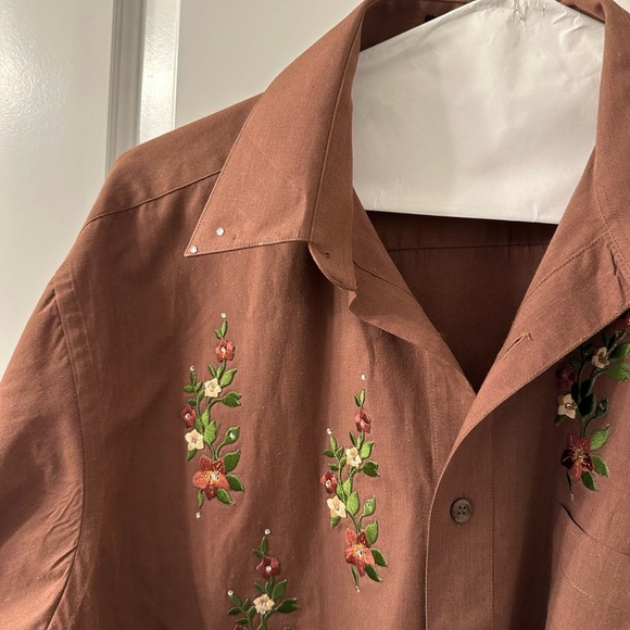 Vintage Men's 15 1/2 33-34 single needle tailoring
western shirt. - Picture 3 of 9